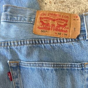 Levi's Blue Straight Jeans Iconic Style